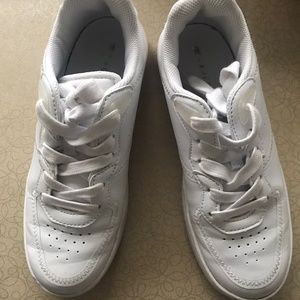 Fabletics sneakers